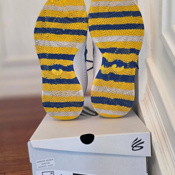 UNDER ARMOUR - CURRY 3Z 24 - GS SIZE 6.5 - Picture 7 of 7